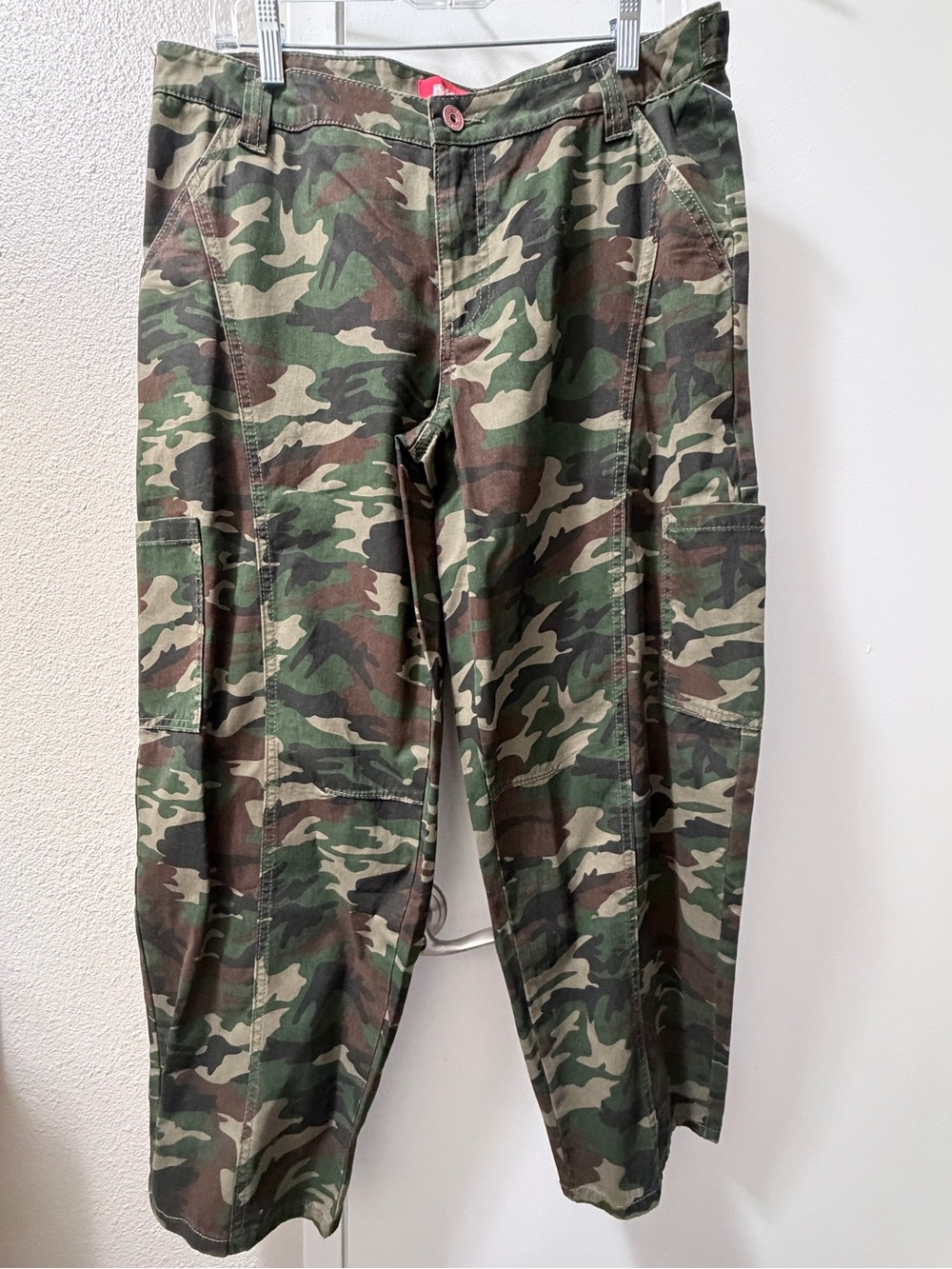 Camo Utility Cargo Pants - Green Camouflage